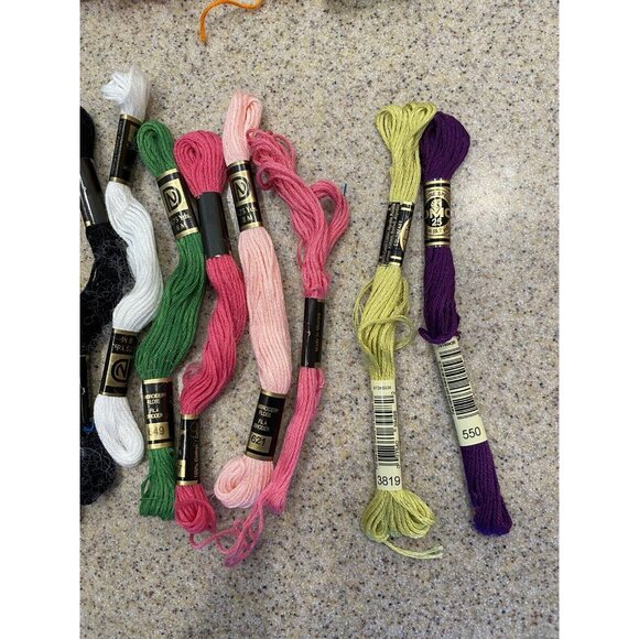 Cross Stitch Floss Needle Work Embroidery Threads Lot 28 Piece Janlynn DMC - Picture 2 of 5